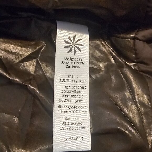 Athleta CYA Downieville Fur Goose Down Puffer Hooded Vest NWOT XS Green Olive - Picture 7 of 10